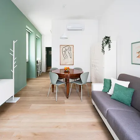 New Lovely Apartment Near The Metro A