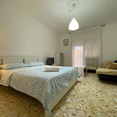 Apartament Tiburtina2000