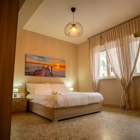 Vatican Comfortable 5 Bedroom Flat - 6 Min Metro A By Orpi Rent