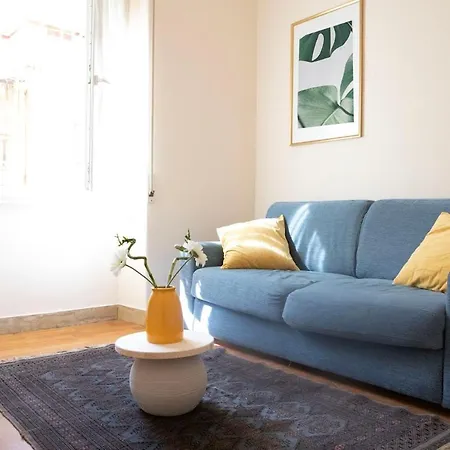 Vatican-Cipro Spacious Apartment With A Balcony
