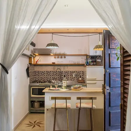 Apartment In The Center Of Rome