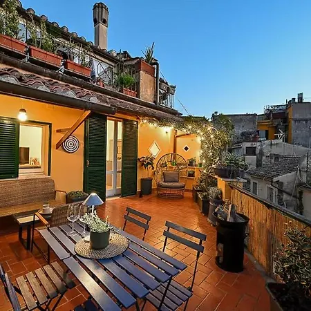 Beautiful Apartment Near Piazza Navona!