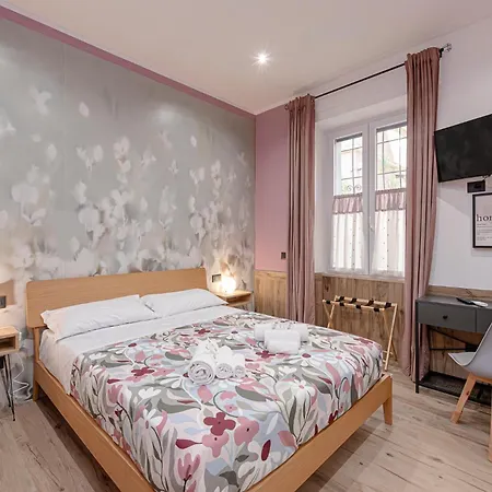 Helle Hus Guest House - 200M From Piazza Bologna Metro And 10 Minutes From The Colosseum