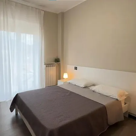 Modern Apartment Near Piazza Di Spagna