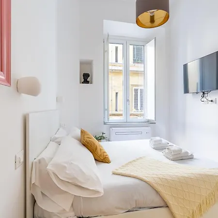 Iflat New Boutique Apartment In Rome'S Heart