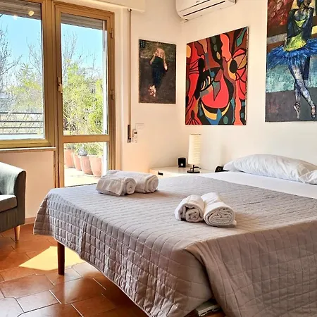 Bauhouse Apartment