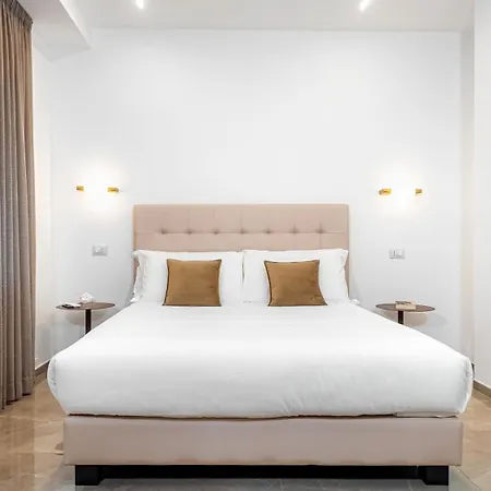 Aura Vatican Suite