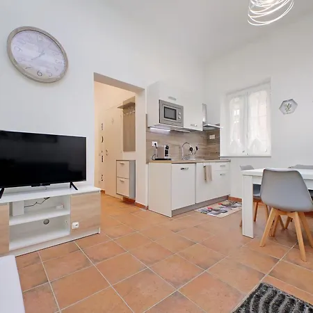 Domus Selva Apartment