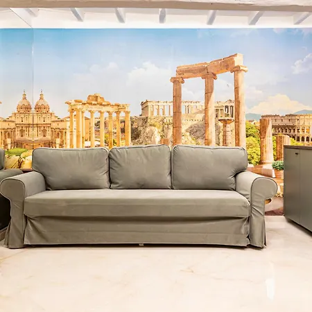 Pantheon Luxury Apartment