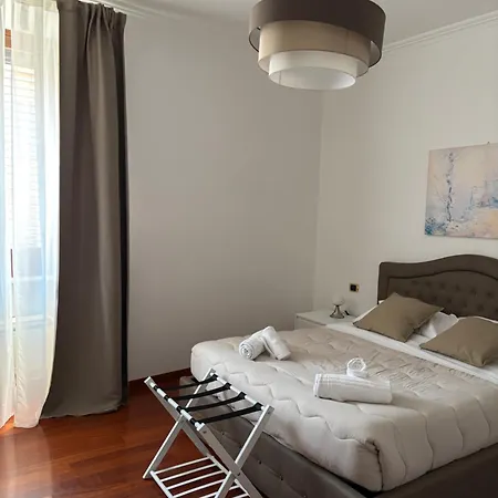 Ezio29 Holiday House