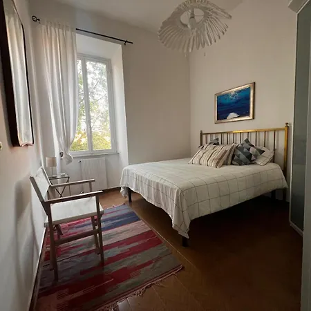 Domus Ele Apartment