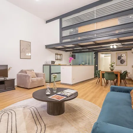 Daplace - Adele Apartment