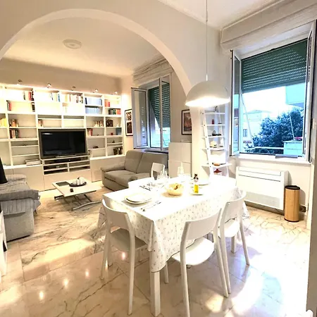 Miss Giulia Prime Location Flat In Rome Apartment