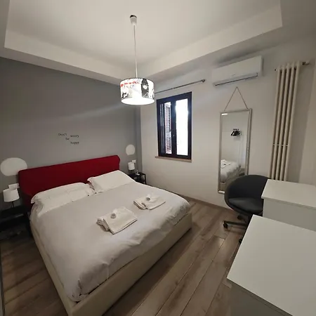 Clara'S Apartment Con Ingresso Indipendente