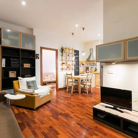 Design Apartment Close To Trastevere