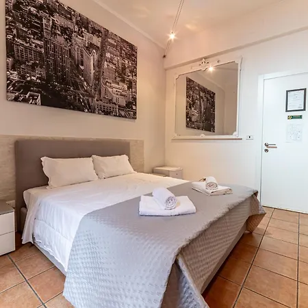 Cristel Cozy Rooms - Termini Train Station