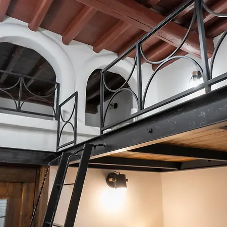 Home Domus Capocci - Rione Monti