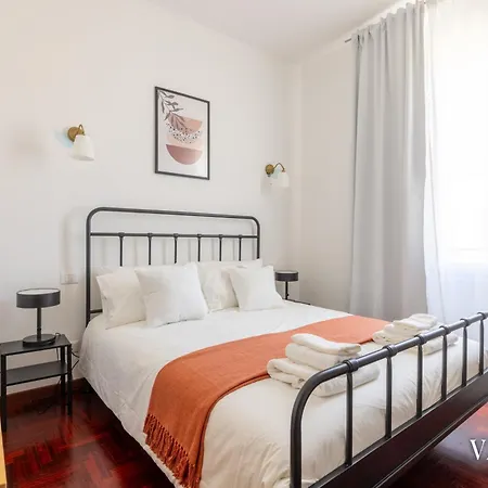 Comfy And Elegant Apartment