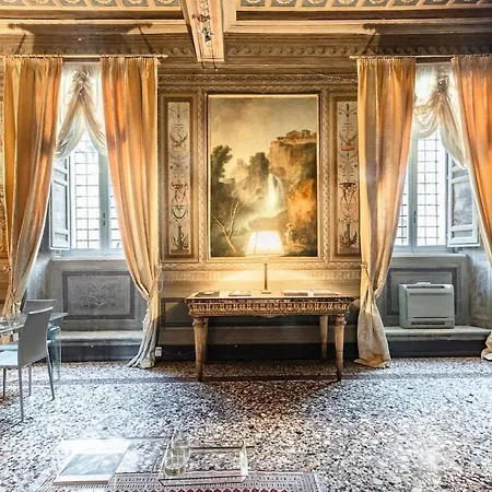 Palazzo Borghese, A Burghesius Home