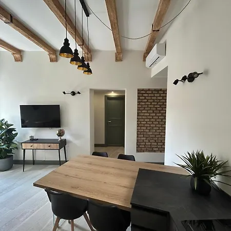 Home Domus Castel Sant'Angelo