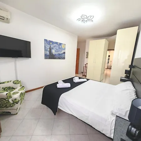 Eur Heritage Suite
