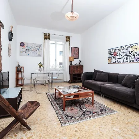 Linda Apartment