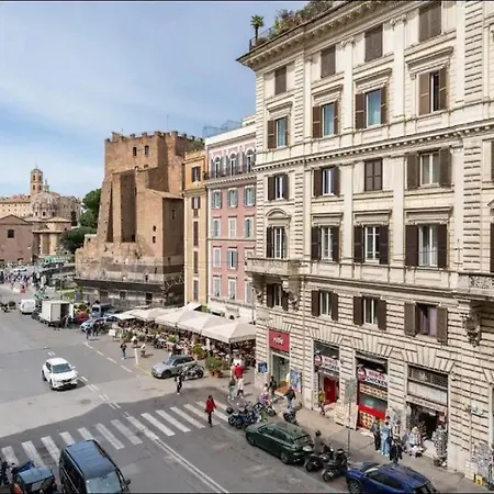 Sweet Home Colosseum