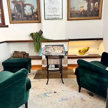 Villa Classical Roman Art - Monteverde With Garden