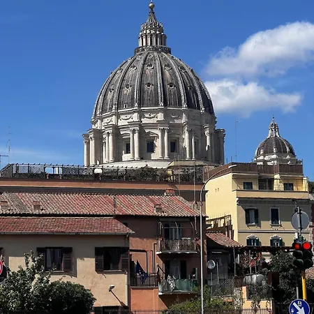 San Pietro Street 9 Apartment