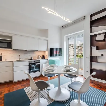 Rome Centre - Spacious Apartment - Jacuzzi - Ac - Wifi