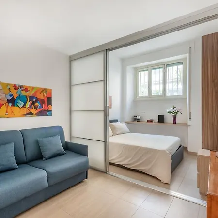 Quartiere Trieste Alma Luxury Apartment Rome