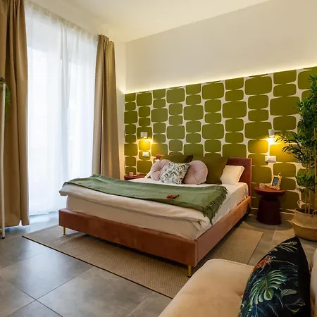 Cornelia Vatican Suites