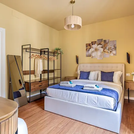 Iflat Warm & Welcoming Little Gem In Rione Monti Apartment