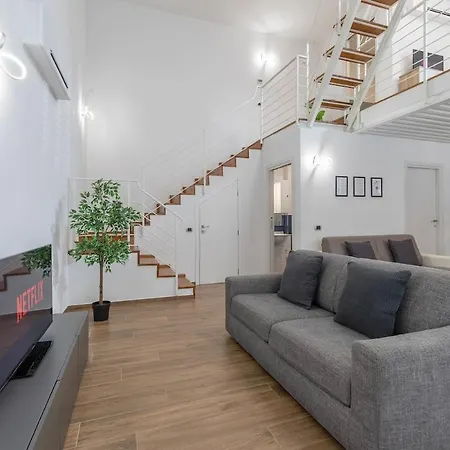 Valentini Luxury Loft-18 By Train To Florence-Parking Free