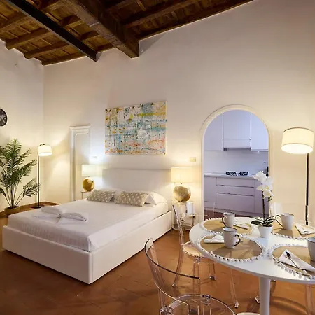 Navona Maison