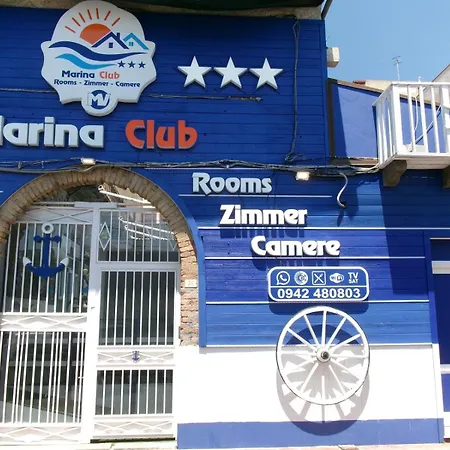 Hotel Marina Club