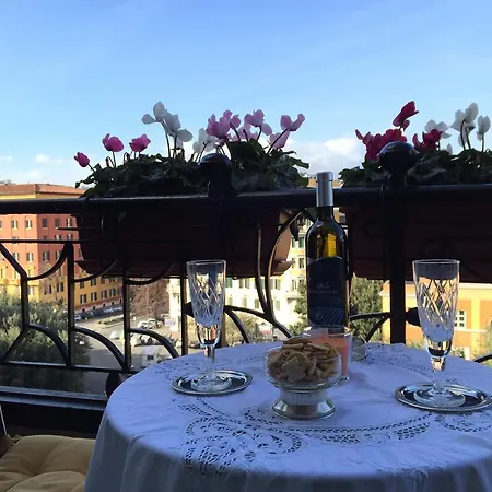 Donna Ilaria Apartment