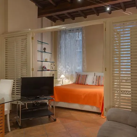 Spanish Steps Gea Apartments