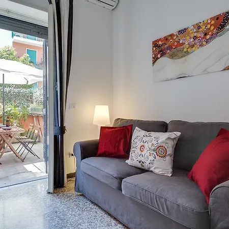 Domus Art Bernini Apartment