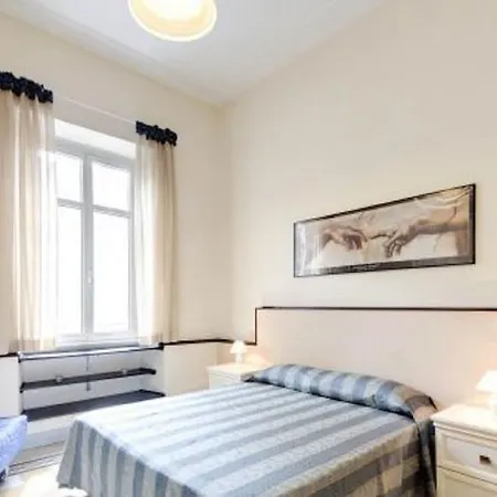 Donna Rosa Hotel