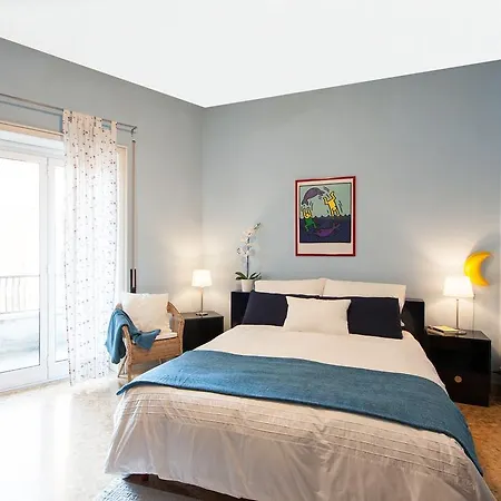 Vatican Apartment Holiday