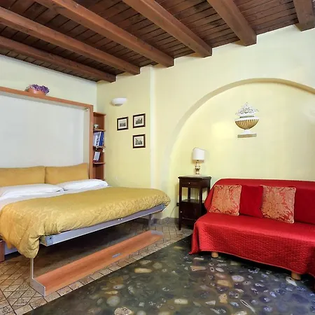 Loft Giulia Hotel