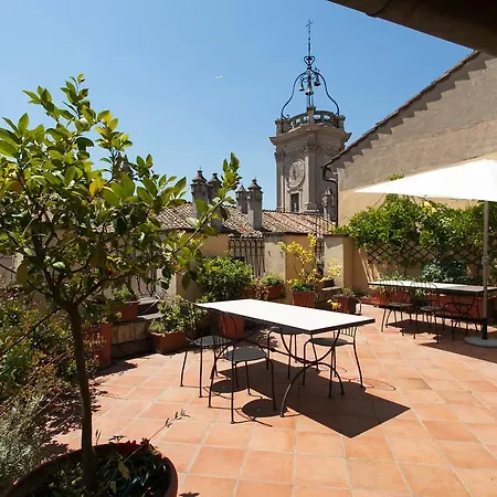 Appartement Clock Terrace House