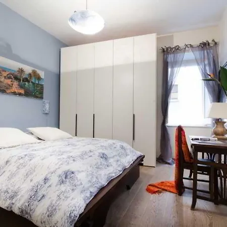 Imperial Fora Spacious Apartment