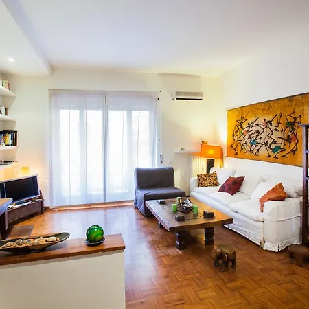 Delightful Vatican Apartment
