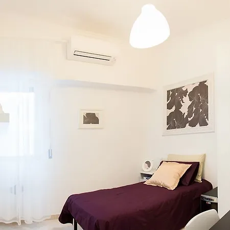 Romantic Nest In Rome