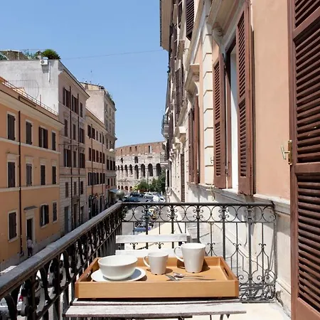 B&B Santi Quattro Al Colosseo