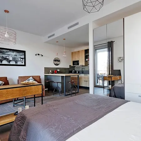 Ych-Delizioso Monolocale Con Terrazzo Apartment