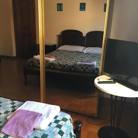 La Vita E Bella Hotel