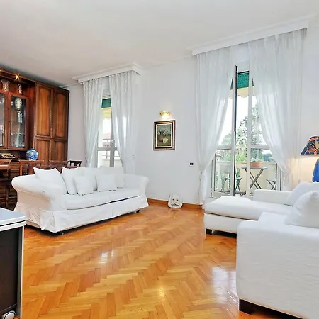 Domus Flavio - My Extra Home